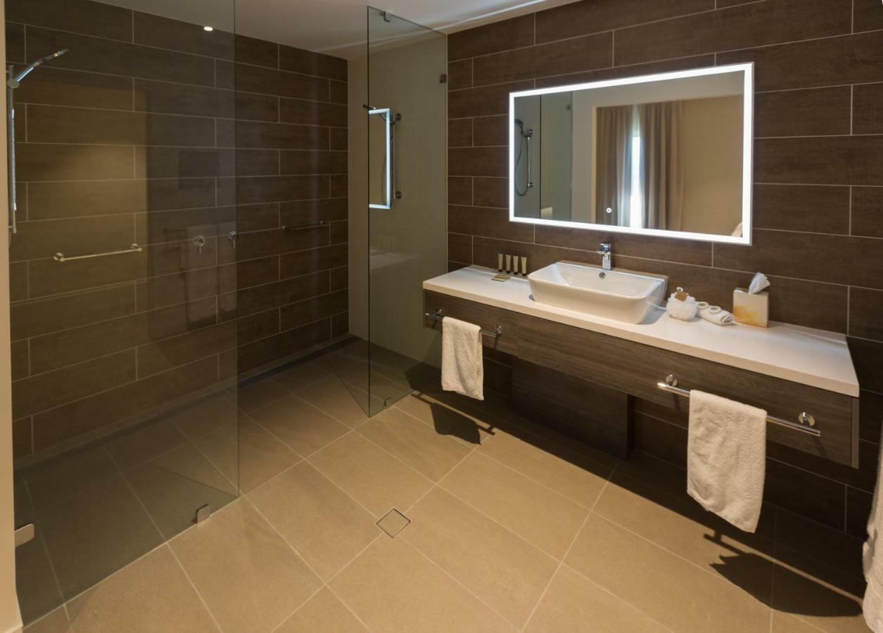 Porter'S Plainland Hotel ภายนอก รูปภาพ